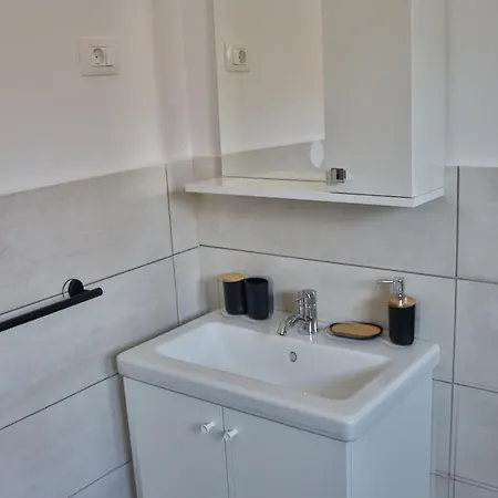 Zelena Oaza Apartment Krk Town Exterior photo